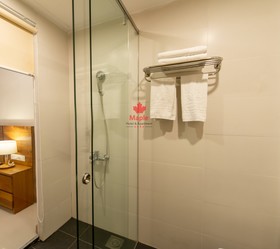 Maple Hotel & Apartment