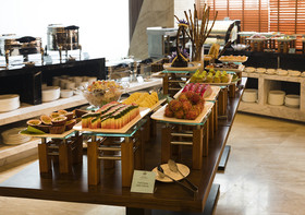 Maple Hotel & Apartment