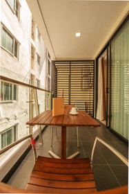 Maple Hotel & Apartment