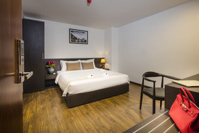 Meriton Hotel