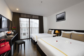 Meriton Hotel