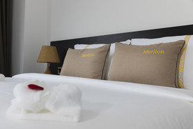 Meriton Hotel