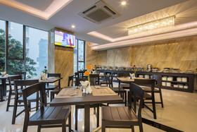 Meriton Hotel