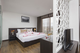 Meriton Hotel