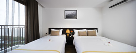 Meriton Hotel