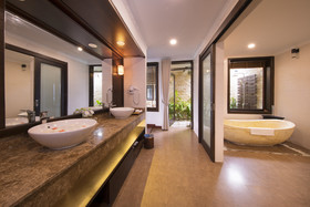 MerPerle Hon Tam Resort