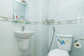 Quoc Vinh Hotel & Apartment