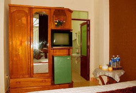 My Long Hotel