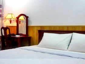 New Day Hotel