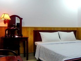 New Day Hotel