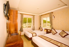 Ngoc Hong Hotel