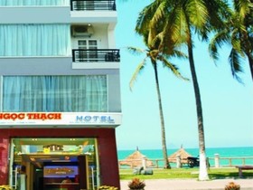 Ngoc Thach Hotel by RedDoorz
