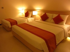 Nhi Phi Hotel
