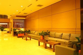 Nhi Phi Hotel