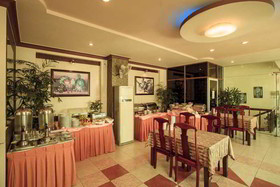 Oriole Hotel & Spa