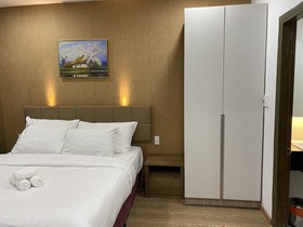 P&L Apartment