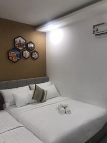 P&L Apartment