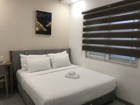 P&L Apartment