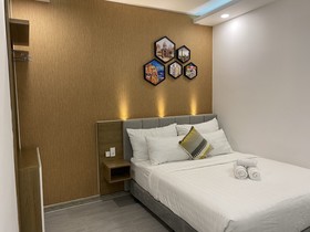 P&L Apartment