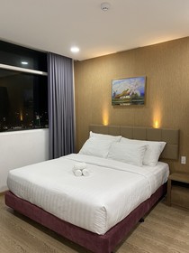 P&L Apartment