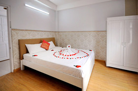 Pansy Hotel by OYO Rooms
