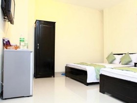 Phi Long Hotel