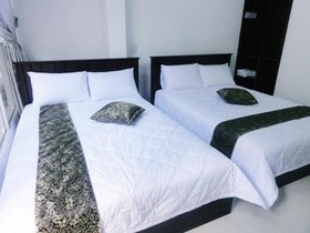 Phong Luu Hotel