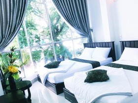 Phong Luu Hotel