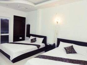 Phong Luu Hotel