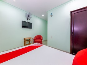 Phuong Thao Hotel by OYO Rooms