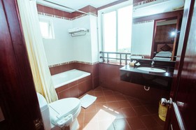 NNT Plus Astro Hotel