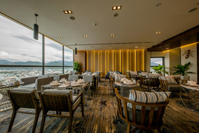 Queen Ann Nha Trang Hotel