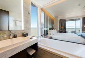 Queen Ann Nha Trang Hotel