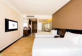 Queen Ann Nha Trang Hotel