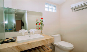 Royal HPM Hotel