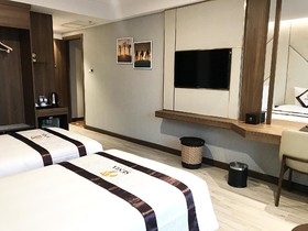 Senia Hotel