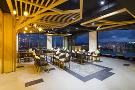 Seaesta Nha Trang Hotel