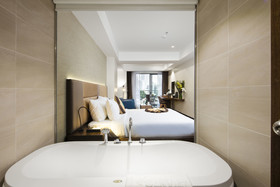 Seaesta Nha Trang Hotel