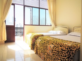 Sky Dragon Hotel