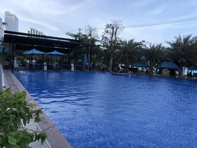 Snail Ocean View Apartment Hotel