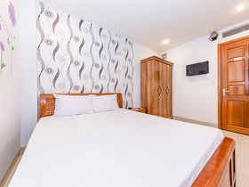 Spot On 793 Minh Hoang Hotel