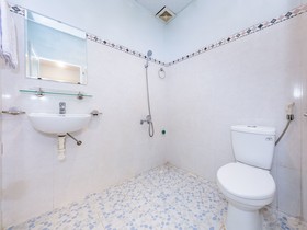 Spot On 793 Minh Hoang Hotel