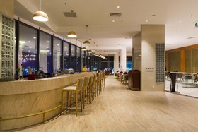 Starcity Hotel & Condotel Beachfront Nha Trang
