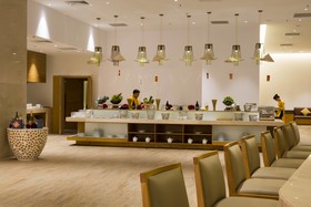 Starcity Hotel & Condotel Beachfront Nha Trang