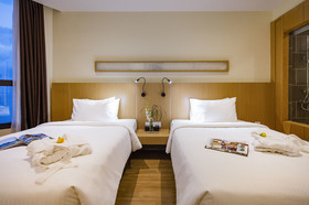 Starcity Hotel & Condotel Beachfront Nha Trang