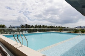 Starcity Hotel & Condotel Beachfront Nha Trang