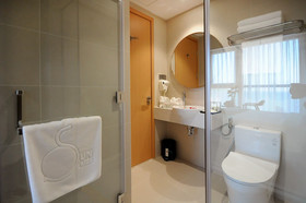 Sunkiss Hotel