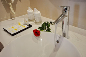 Sunkiss Hotel