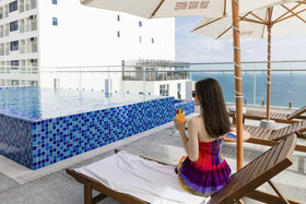 Sunkiss Hotel