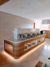 Sunkiss Hotel